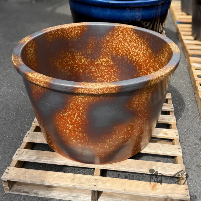 信楽焼 陶器浴槽 陶器風呂の元祖｜有限会社 陶彩