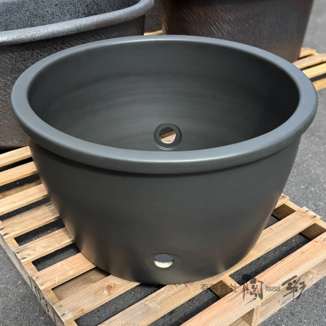 【信楽焼】子どもとシャワー 陶器浴槽｜信楽焼 陶器浴槽 陶器風呂の元祖｜有限会社 陶彩