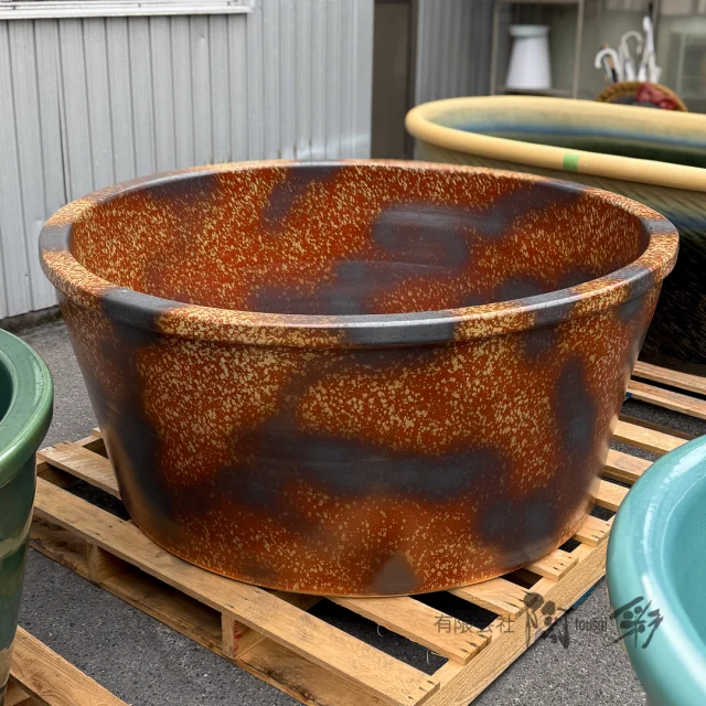 陶器バスタブ MB-02｜信楽焼 陶器浴槽 陶器風呂の元祖｜有限会社 陶彩